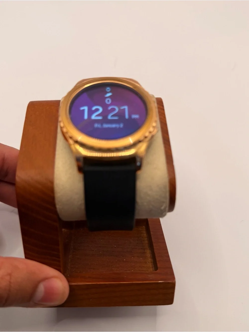 Samsung Galaxy Gear‎ S2 Classic, Tested, Charger Included, Gold Case